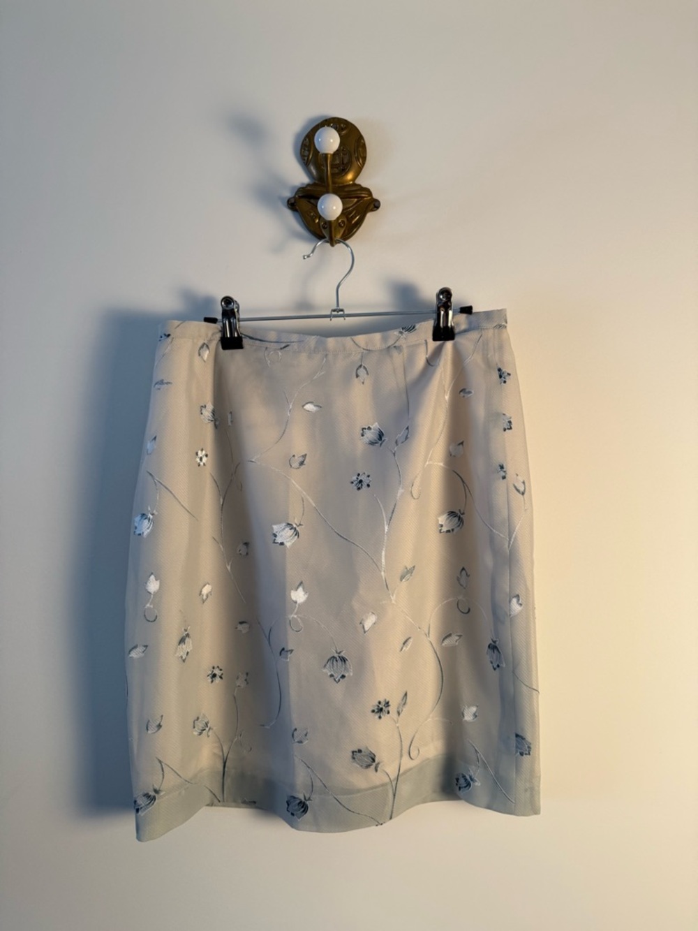 Vintage mini skirt with floral print